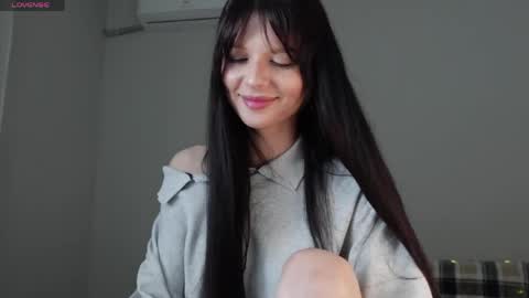 Snapshot of monika_mikado chatting on May 22, 4:01 pm monika_mikado online show from May 22, 4:01 pm