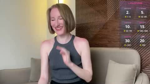 Snapshot of monikabos chatting on June 30, 9:49 pm MonikaBos online show from June 30, 9:49 pm