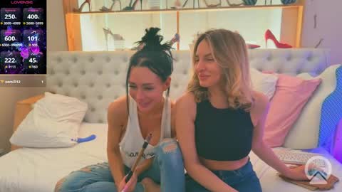 Snapshot of monikate_ chatting on May 9, 12:43 pm Himy name Kateim pvt model with hairy pussy online show from May 9, 12:43 pm