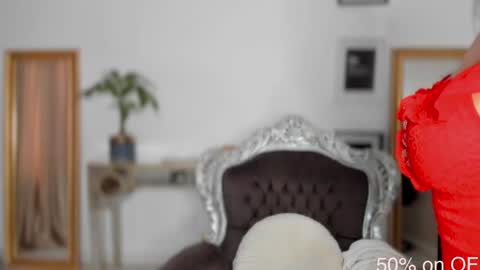 Snapshot of moniqueeass chatting on September 10, 2:28 pm Alessia online show from September 10, 2:28 pm