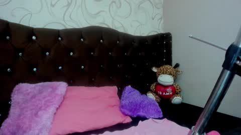 Monica online show from October 13, 3:45 pm