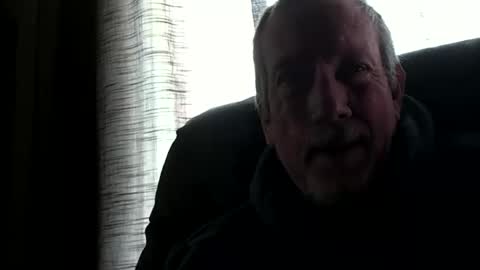 Snapshot of monkeedance chatting on November 23, 8:08 pm Monkee Dance online show from November 23, 8:08 pm