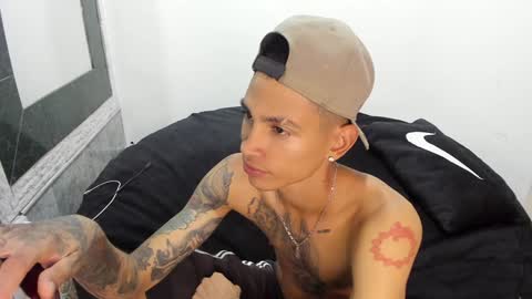 Snapshot of monkeyd_66 chatting on January 30, 12:59 pm monkeyd_66 online show from January 30, 12:59 pm