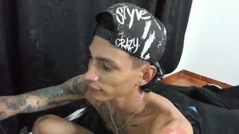 Snapshot of monkeyd_66 chatting on September 20, 5:19 am monkeyd_66 online show from September 20, 5:19 am