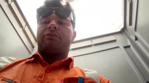 monkeydward online show from February 19, 2:07 am