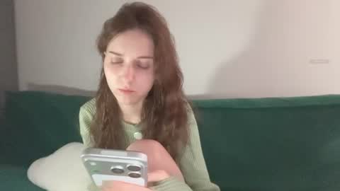 Mary online show from June 21, 8:22 pm