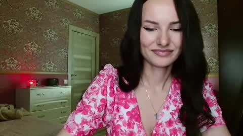 Snapshot of monparis_dream chatting on December 21, 3:52 pm monparis_dream online show from December 21, 3:52 pm