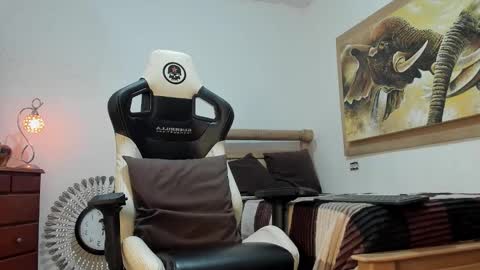 monsoon_the_best online show from March 19, 4:16 am