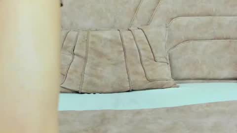 Snapshot of monsterhole91 chatting on December 30, 1:36 pm Linda Darling online show from December 30, 1:36 pm