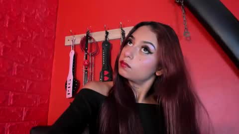 Monttserratt online show from October 16, 7:37 pm