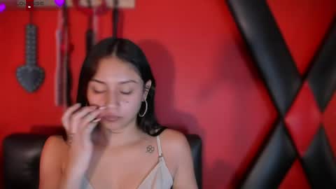 Monttserratt online show from April 13, 4:45 pm