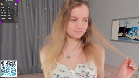 moon_puzzles online show from January 5, 7:50 pm