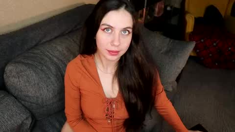 Snapshot of moon_sonata chatting on May 31, 9:27 pm Kate Moon online show from May 31, 9:27 pm