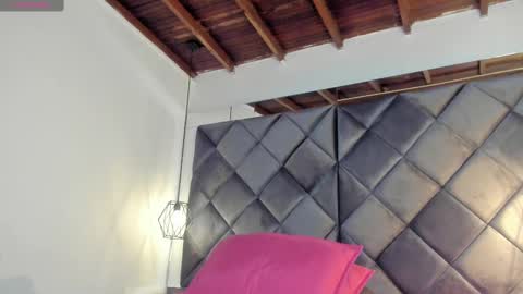 Luna  online show from November 8, 10:59 am