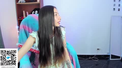 MOON  online show from December 23, 4:22 am