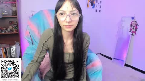 MOON  online show from October 2, 1:23 am