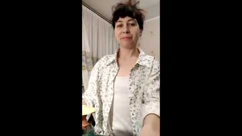 Snapshot of moonlight_88888 chatting on April 20, 1:41 am Moonlight 88888 online show from April 20, 1:41 am