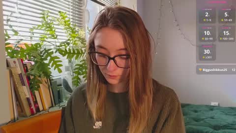 Snapshot of moonlight__lovers chatting on January 13, 1:17 pm Dana online show from January 13, 1:17 pm