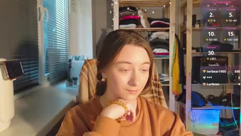 Snapshot of moonlight__lovers chatting on February 9, 3:23 pm Dana online show from February 9, 3:23 pm