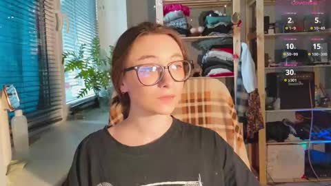 Snapshot of moonlight__lovers chatting on February 27, 12:56 pm Dana online show from February 27, 12:56 pm