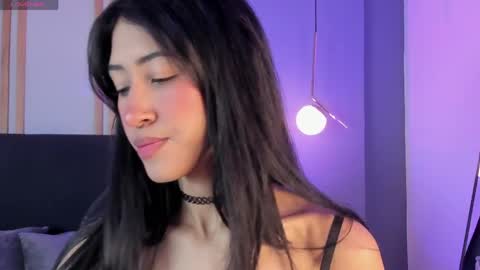 Snapshot of moonlight_brat chatting on May 30, 11:07 am Ivy online show from May 30, 11:07 am