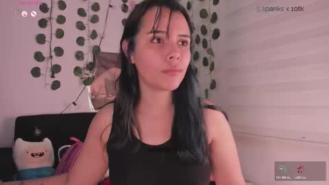 moonliight__ online show from February 1, 12:09 am