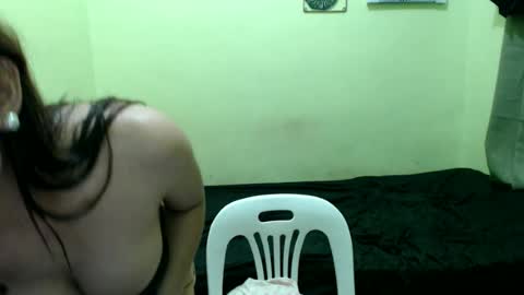 Snapshot of moonlit_tala chatting on July 5, 4:19 am Moonlit Tala online show from July 5, 4:19 am