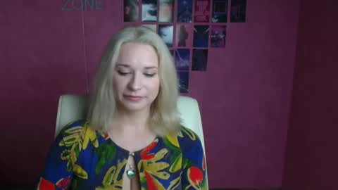 Susanna online show from April 10, 5:56 am