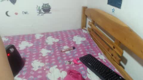 Snapshot of moontthbluee chatting on September 18, 5:20 am luna online show from September 18, 5:20 am