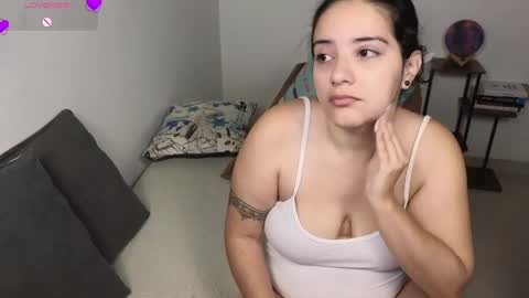 Moon Woman online show from March 31, 4:24 am