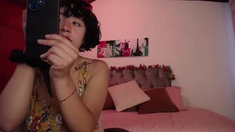 Michelle online show from February 19, 8:10 pm