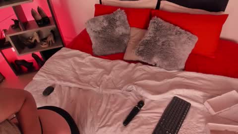 Michelle online show from October 28, 12:41 pm