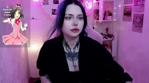 Snapshot of morana_batt chatting on July 3, 2:18 am Morana online show from July 3, 2:18 am