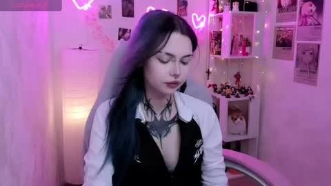 Snapshot of morana_batt chatting on July 6, 2:30 am Morana online show from July 6, 2:30 am