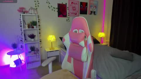 Morana Mayer online show from March 2, 7:21 am