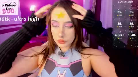 Morana Mayer online show from November 20, 6:40 pm