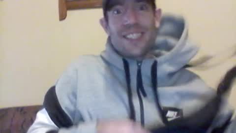 Snapshot of morenikoo26 chatting on November 28, 5:21 am morenikoo26 online show from November 28, 5:21 am