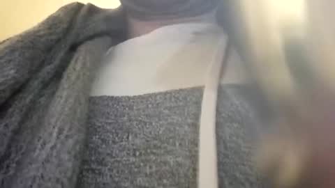 Snapshot of morenikoo26 chatting on March 21, 2:49 am morenikoo26 online show from March 21, 2:49 am