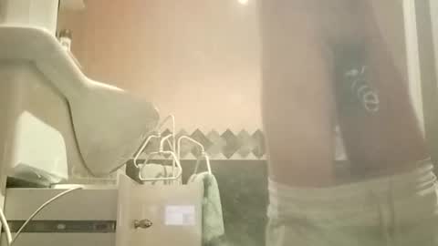 Snapshot of morenikoo26 chatting on March 29, 5:29 am morenikoo26 online show from March 29, 5:29 am