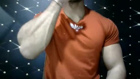 Snapshot of moreno1muscular chatting on March 2, 11:31 pm moreno1muscular online show from March 2, 11:31 pm