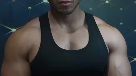 Snapshot of moreno1muscular chatting on September 22, 9:28 pm moreno1muscular online show from September 22, 9:28 pm