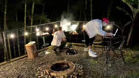   online show from February 7, 11:30 pm