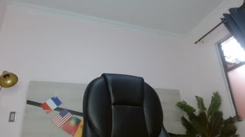 Snapshot of morgana_18 chatting on July 4, 12:11 pm Morgana online show from July 4, 12:11 pm