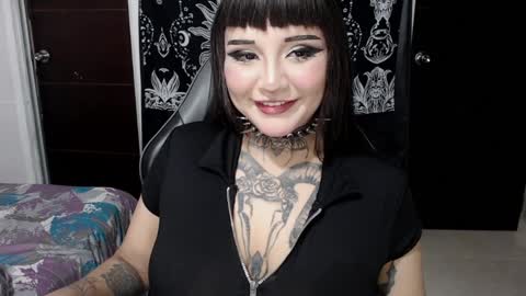 Morgan Moon online show from April 10, 5:28 pm