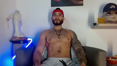 Snapshot of morgann_jones chatting on February 11, 11:48 am morgan online show from February 11, 11:48 am