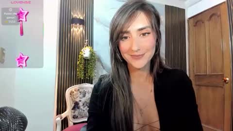 Moriah online show from February 2, 7:23 pm