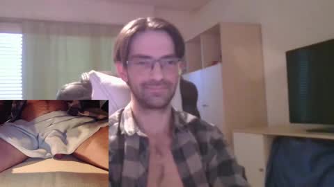 moriarty07 online show from December 15, 9:24 am