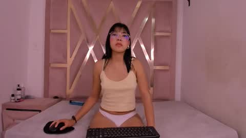 moritaht online show from April 7, 2:12 am