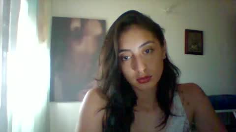 moritha2397 online show from March 17, 9:29 pm