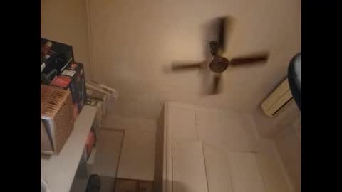 Snapshot of morocho777 chatting on March 6, 4:19 am Bruno online show from March 6, 4:19 am